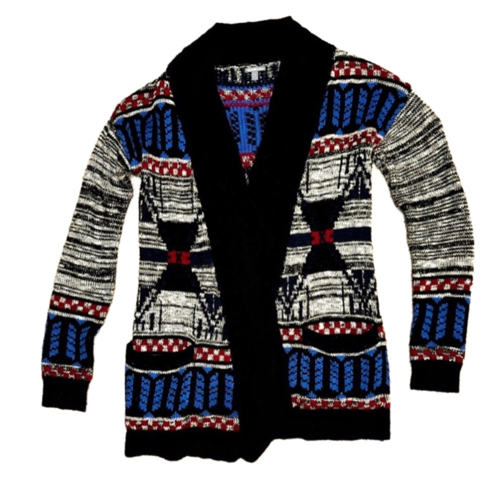 Cozy Patterned Sweater - Picture 1 of 6